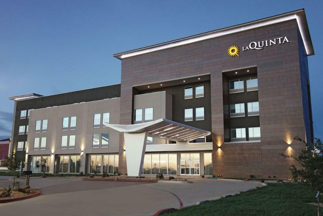 La Quinta By Wyndham Amarillo Airport Hotel Exterior photo